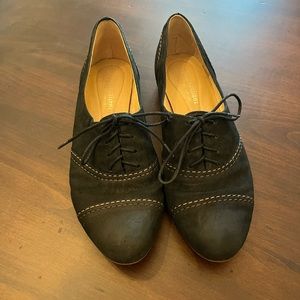 Women’s size 9 Naturalizer loafers